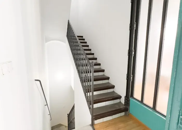 Stylish 1Br Central Apt, Ac, Near Top Sight, Private Parking Opt